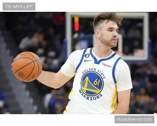 勇士双向合同球员获重用，科尔深度轮换应对主力伤病危机